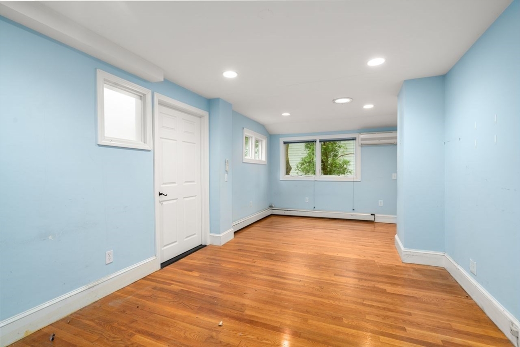 65 Kirkstall Road Newton, MA 02460 - Photo 23 of 42
