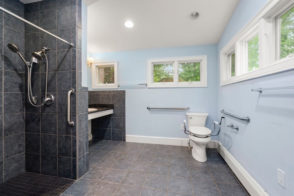 65 Kirkstall Road Newton, MA 02460 - Photo 25 of 42
