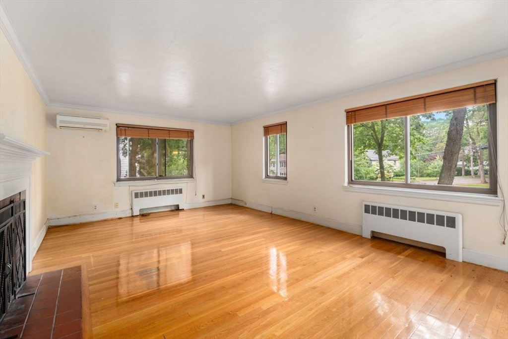 65 Kirkstall Road Newton, MA 02460 - Photo 27 of 42