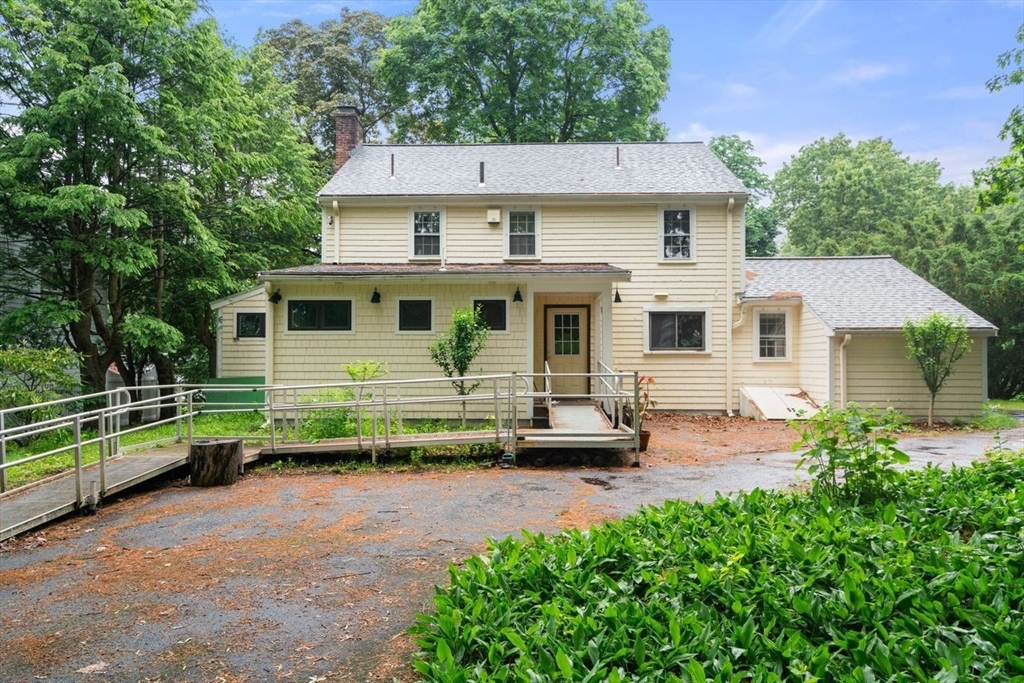 65 Kirkstall Road Newton, MA 02460 - Photo 36 of 42