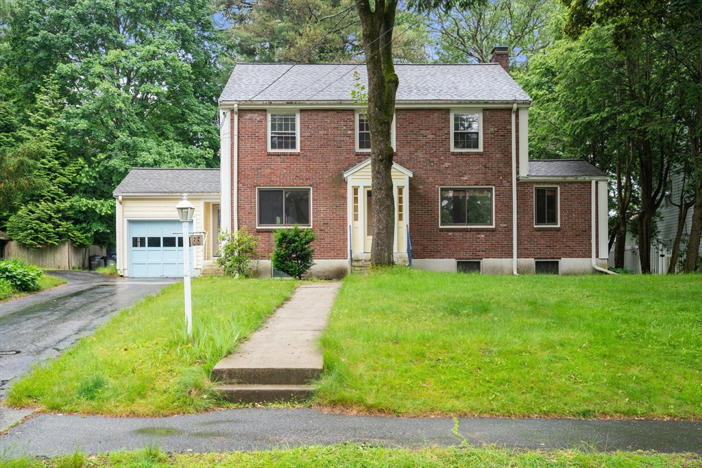 65 Kirkstall Road Newton, MA 02460 - Photo 9 of 42