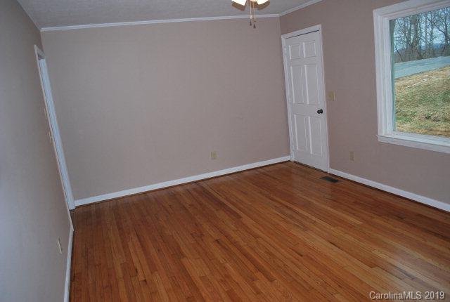 319 Griggs Road Old Fort, NC 28762 - Photo 11 of 33 Gallery Image 11
