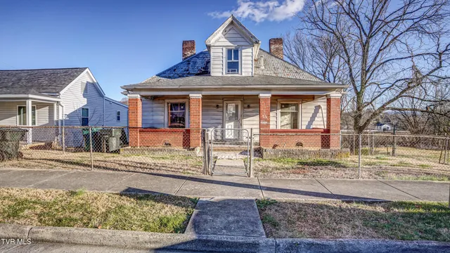 $85,000 | 617 Fairview Street, Bristol, VA 24201