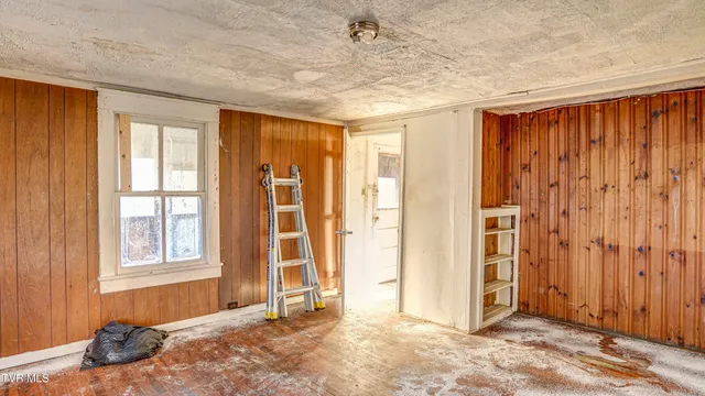 $85,000 | 617 Fairview Street, Bristol, VA 24201