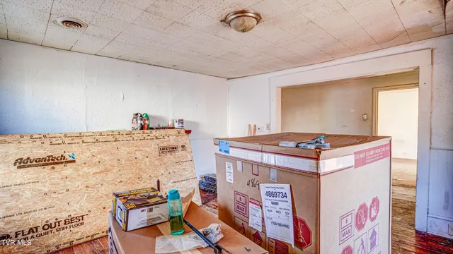 $85,000 | 617 Fairview Street, Bristol, VA 24201