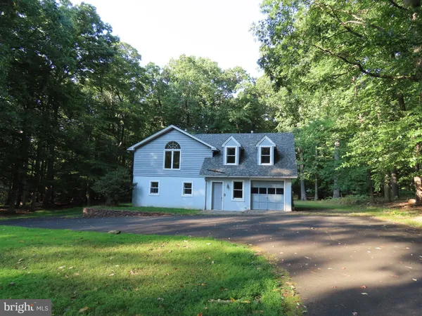 $3,000 | 2925 Burnt House Hill Road, Doylestown, PA 18902