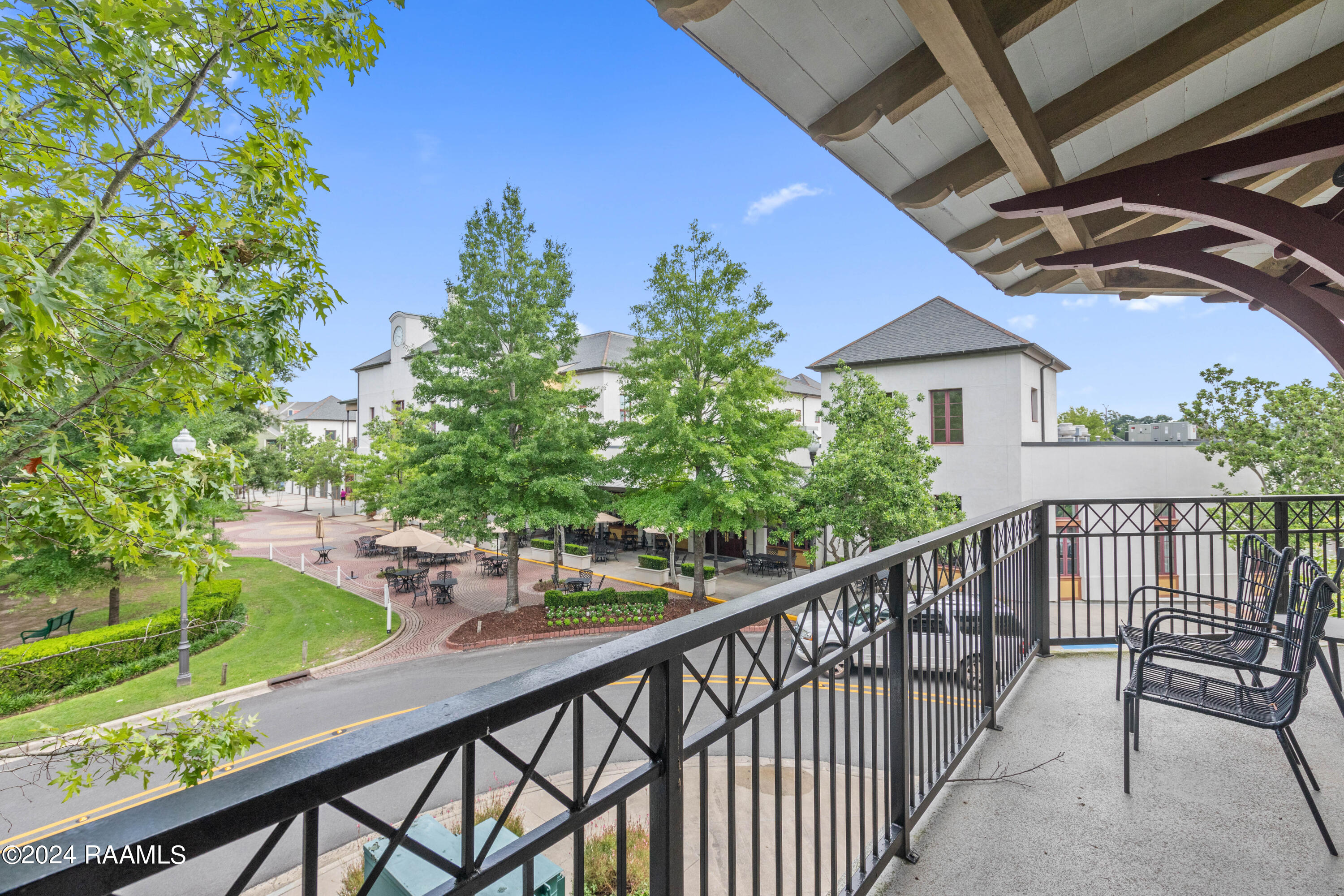 605 Silverstone Road, Unit 206B Lafayette, LA 70508 - Photo 1 of 32 605Silverstone206B-5