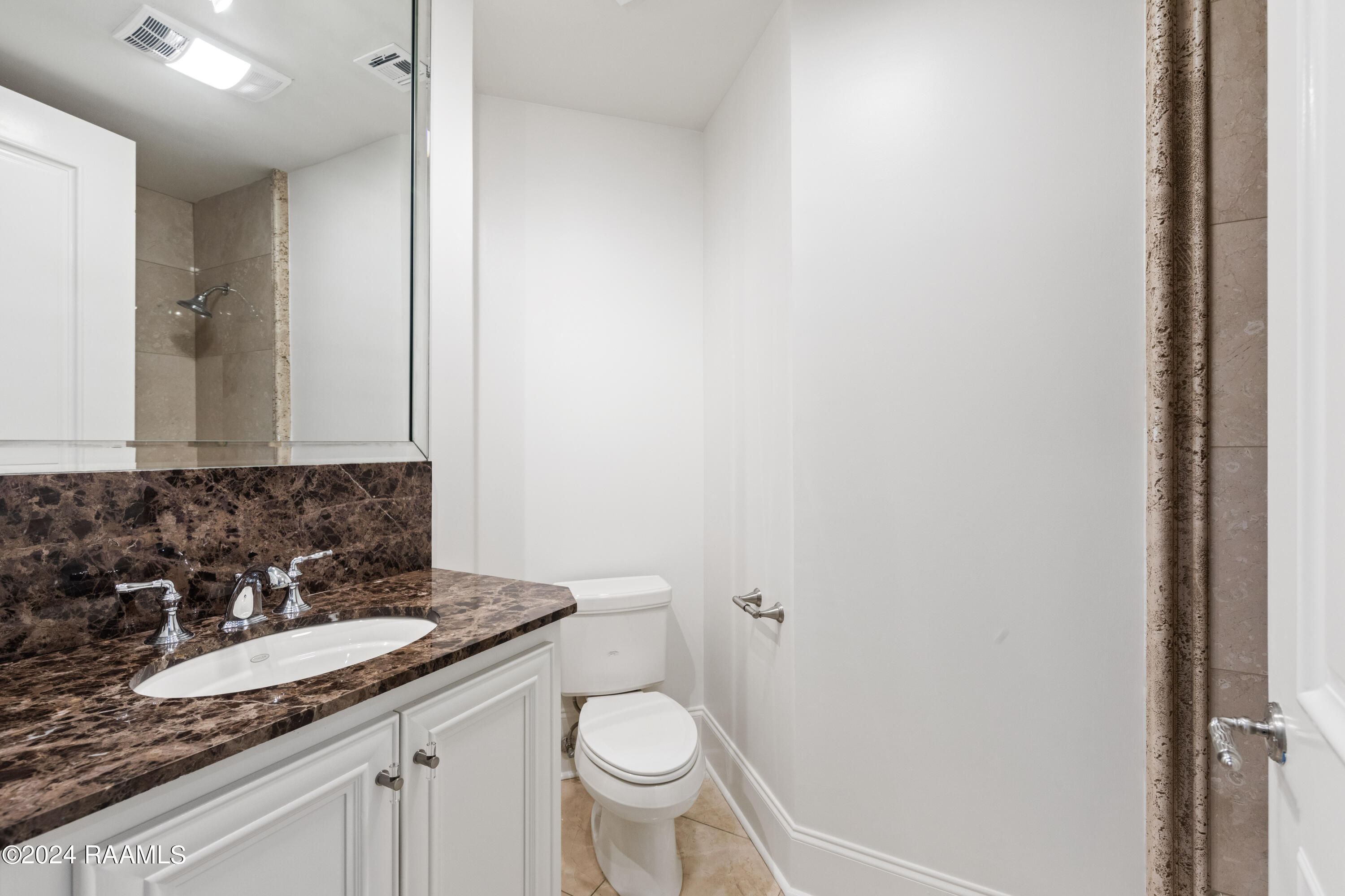 605 Silverstone Road, Unit 206B Lafayette, LA 70508 - Photo 30 of 32 605Silverstone605BUPD-60