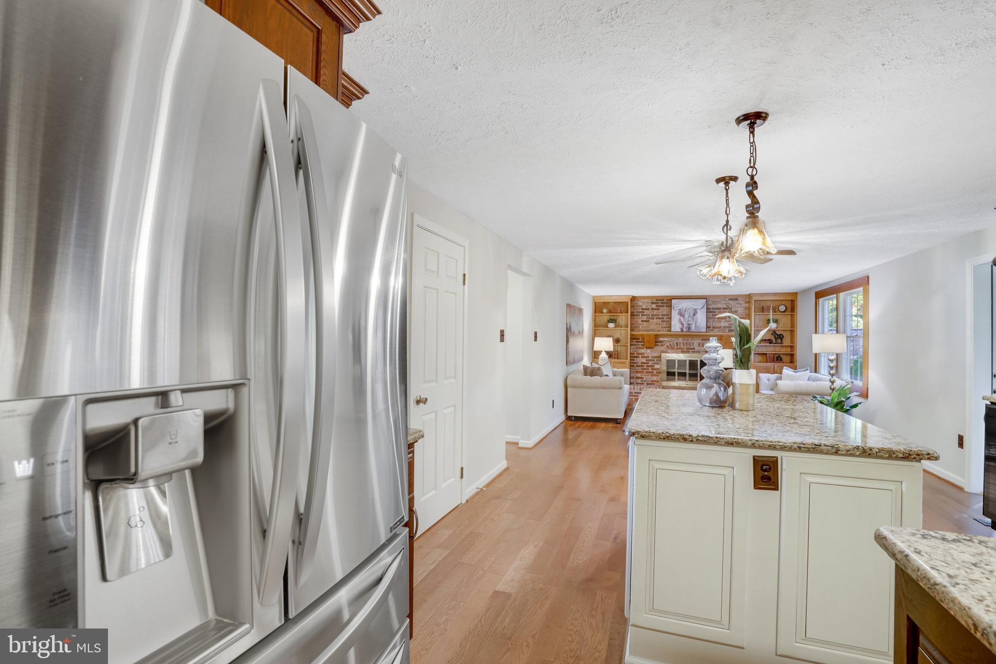 8012 Treasure Tree Court Springfield, VA 22153 - Photo 23 of 69 Stainless Steel Appliances