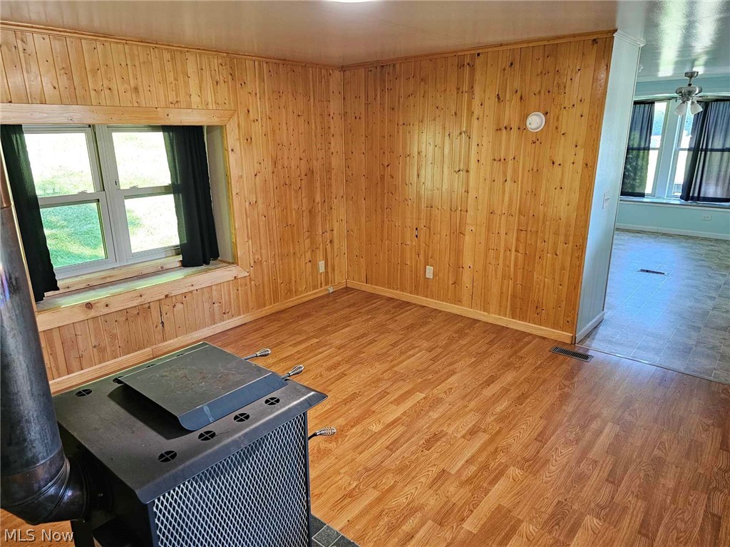 10885 Castor Road New Concord, OH 43762 - Photo 10 of 19 Gallery Image 10