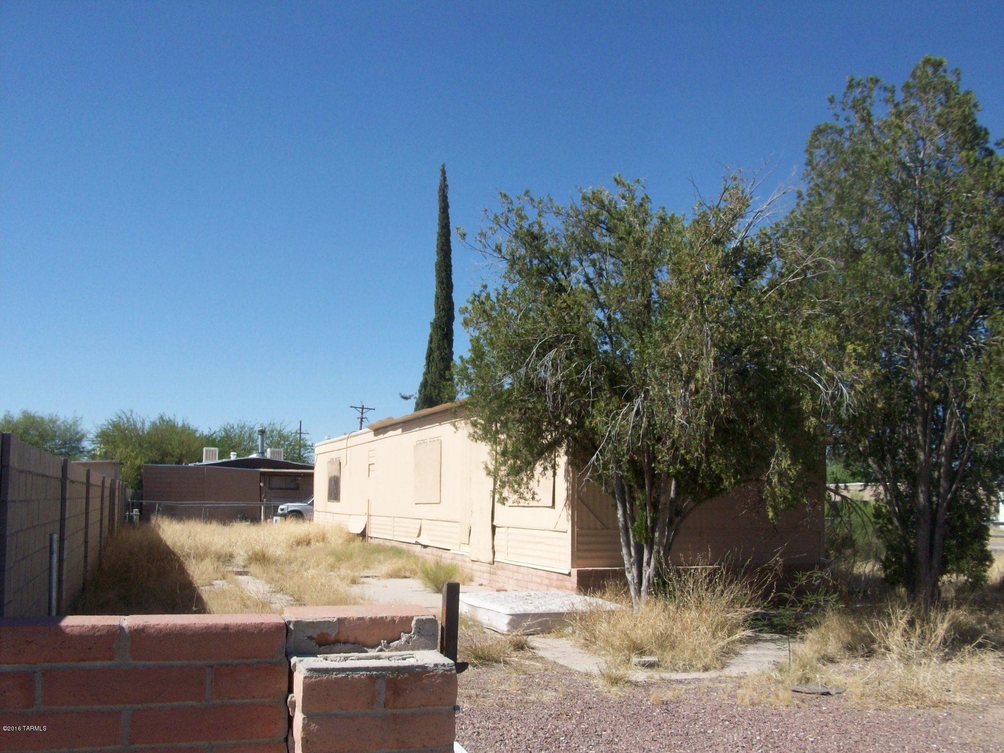1302 East Ginter Road Tucson, AZ 85706 - Photo 1 of 5 Gallery Image 1