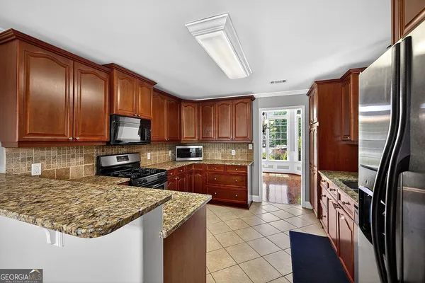 $450,000 | 1710 South Gordon Road, Austell, GA 30168