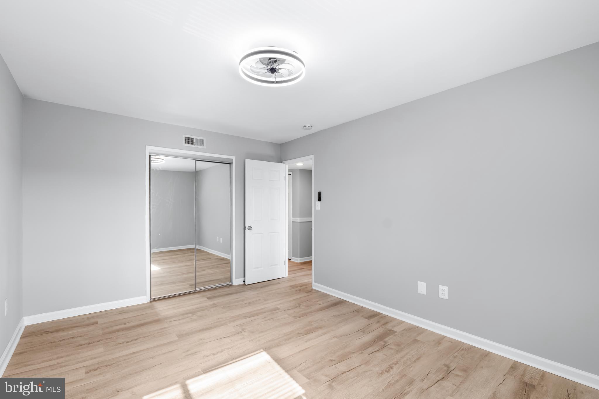 529 Wilson Bridge Drive, Unit 6728 C2 Oxon Hill, MD 20745 - Photo 14 of 24