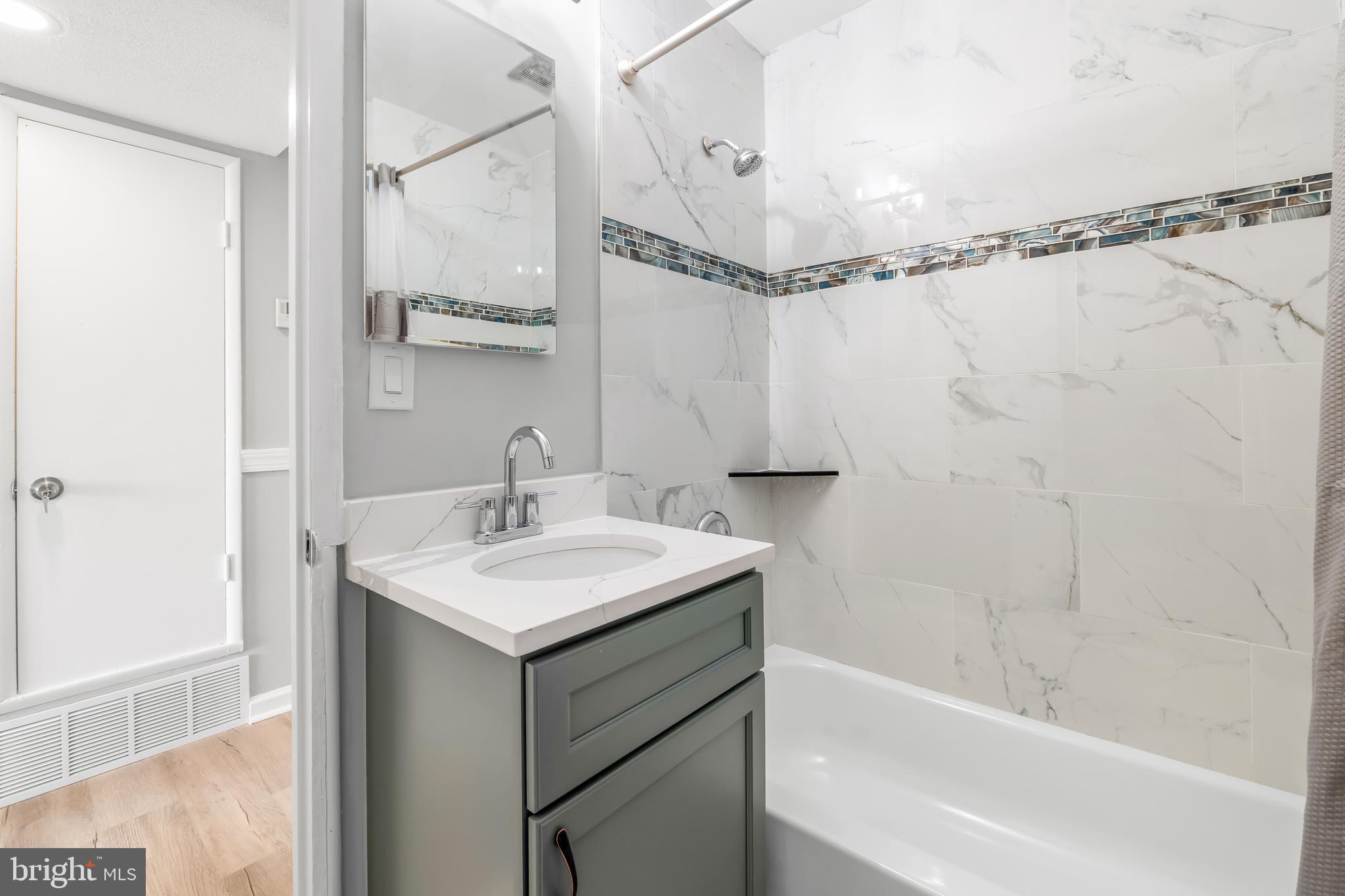 529 Wilson Bridge Drive, Unit 6728 C2 Oxon Hill, MD 20745 - Photo 16 of 24