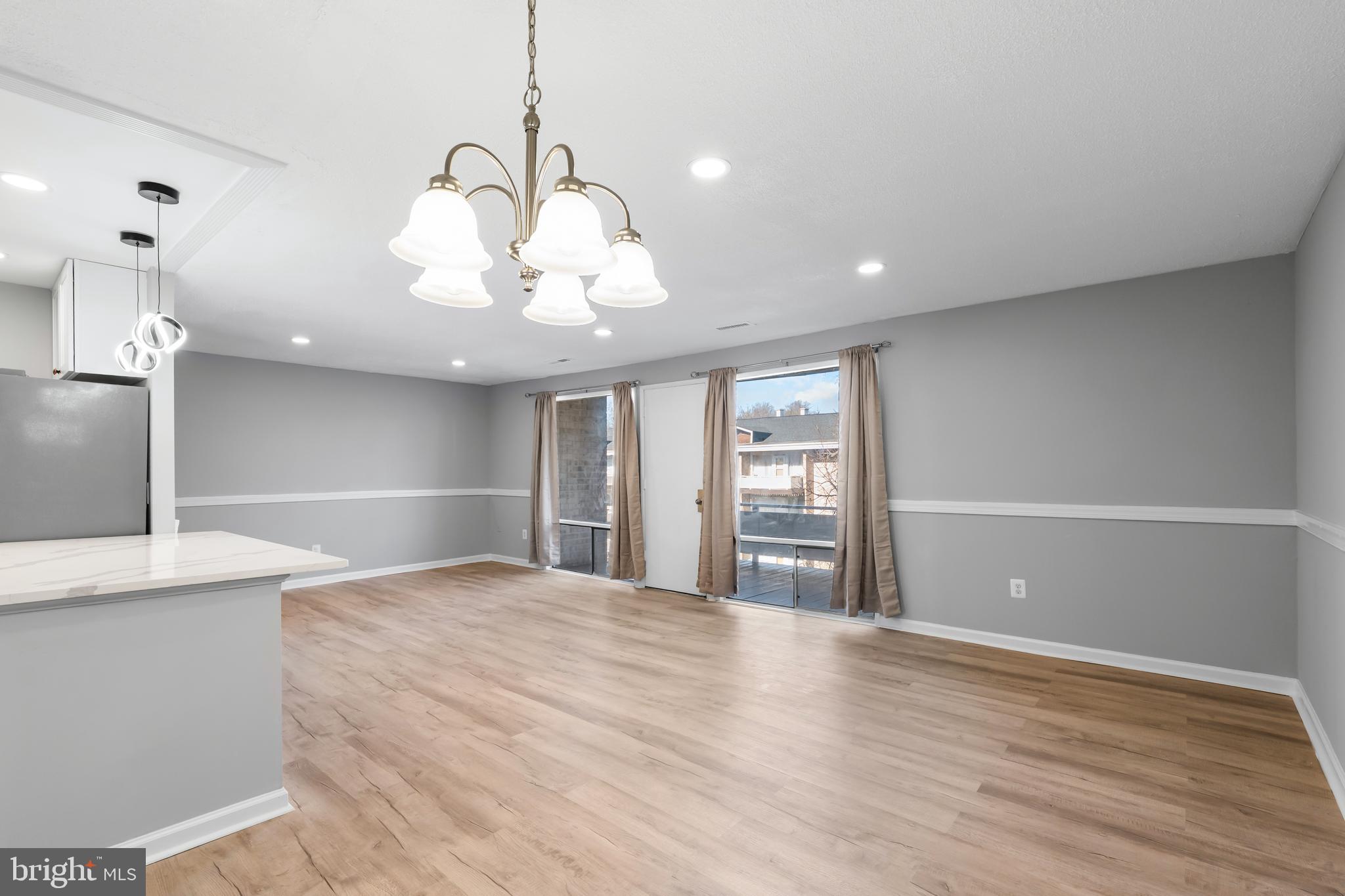 529 Wilson Bridge Drive, Unit 6728 C2 Oxon Hill, MD 20745 - Photo 4 of 24