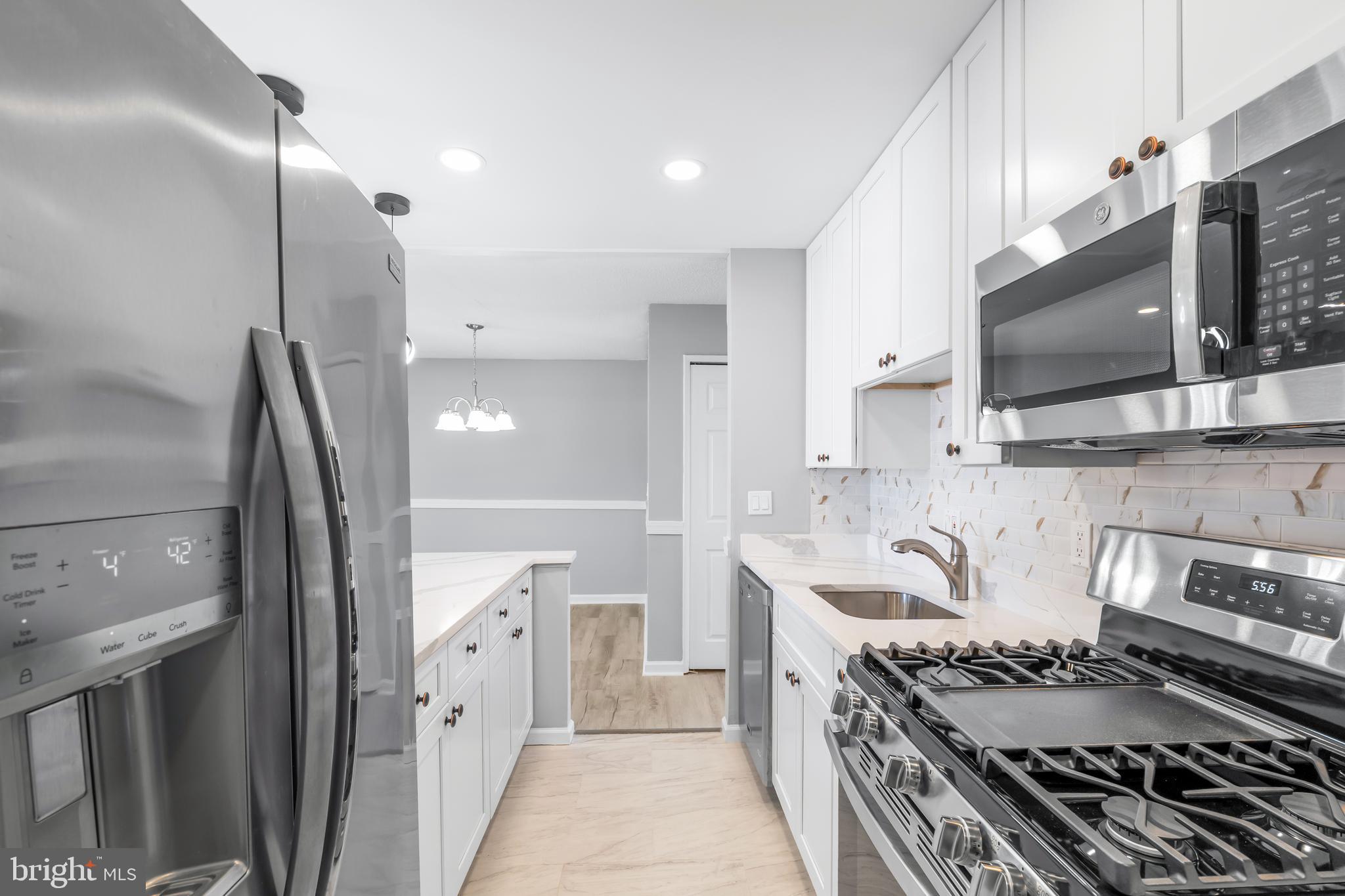 529 Wilson Bridge Drive, Unit 6728 C2 Oxon Hill, MD 20745 - Photo 6 of 24