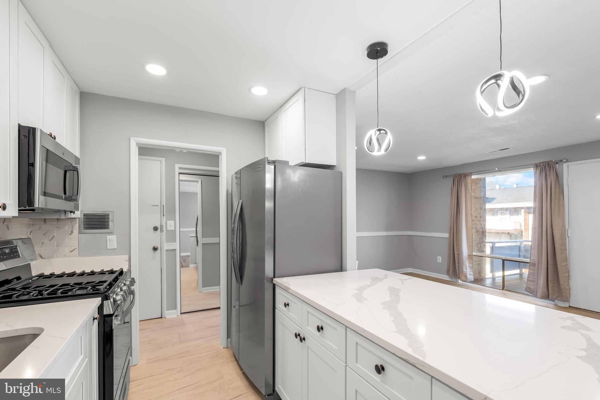 529 Wilson Bridge Drive, Unit 6728 C2 Oxon Hill, MD 20745 - Photo 7 of 24