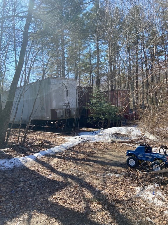 4 Potter Village Road Charlton, MA 01507 - Photo 3 of 22