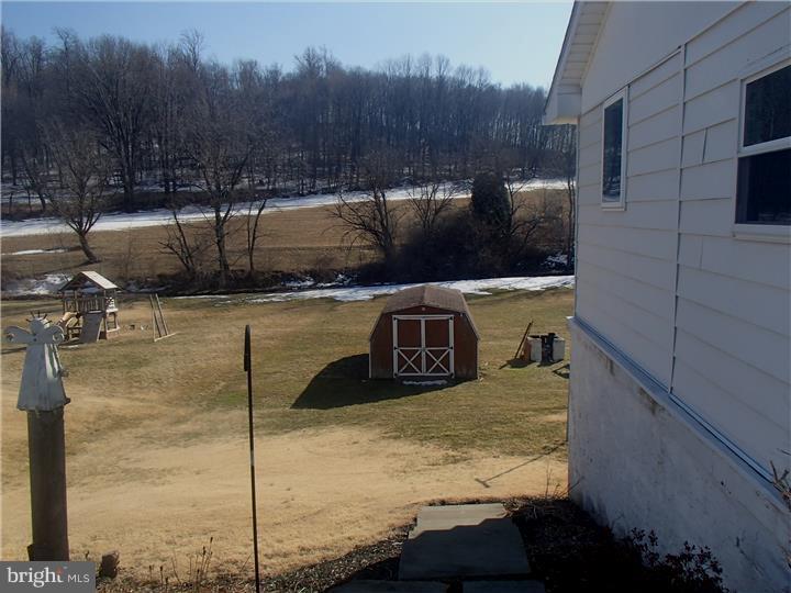 489 Gehman Road Barto, PA 19504 - Photo 21 of 25 Gallery Image 21
