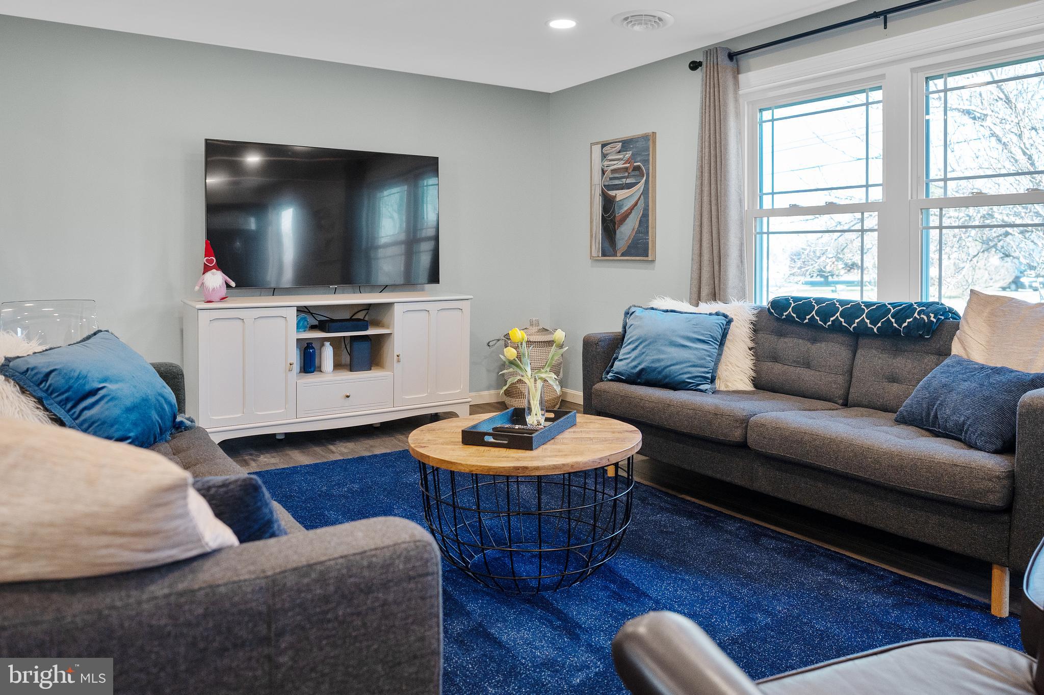5520 Bonnie Brook Road Cambridge, MD 21613 - Photo 10 of 46 Family Room