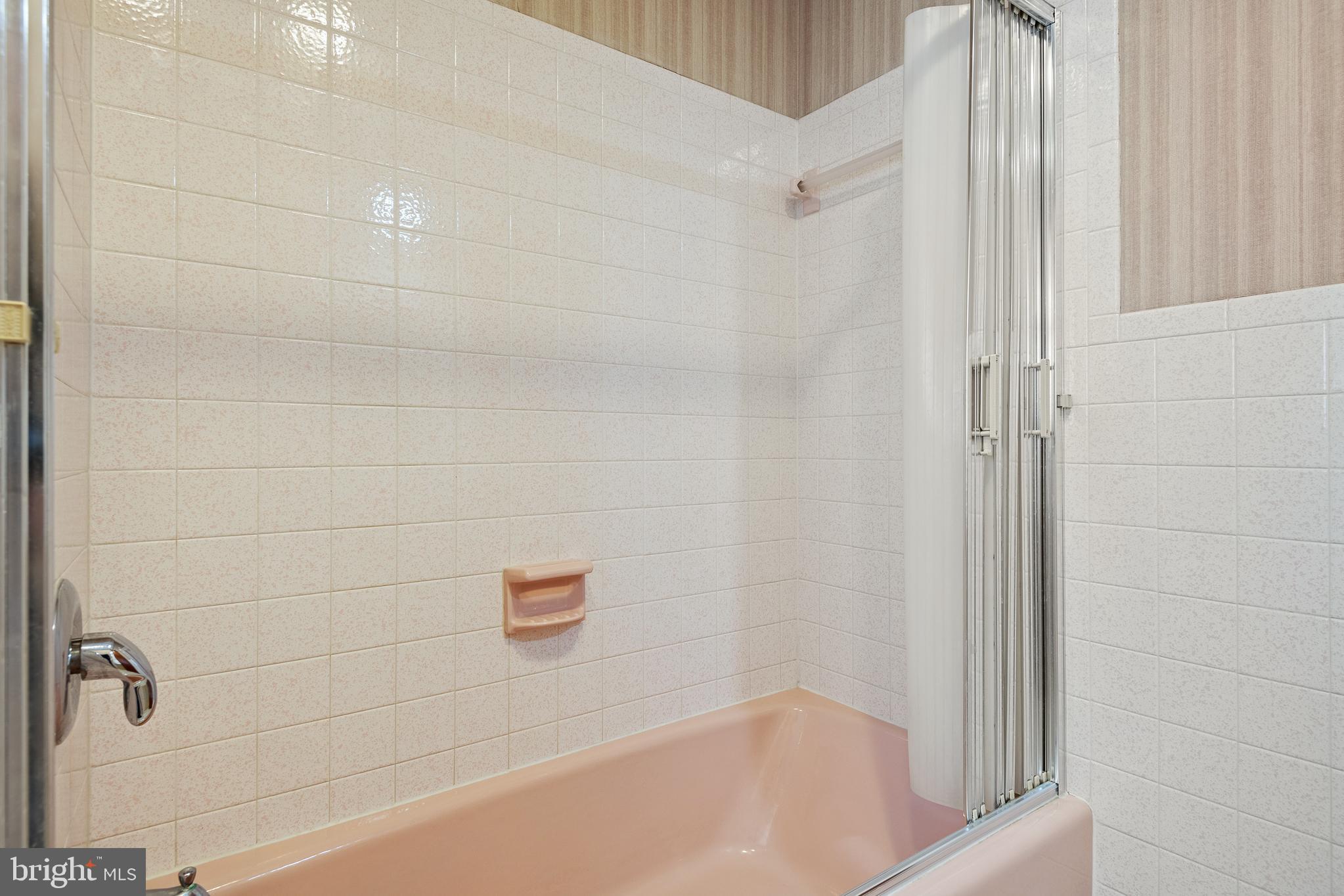 1035 Devonshire Road Lancaster, PA 17601 - Photo 26 of 38 Gallery Image 26