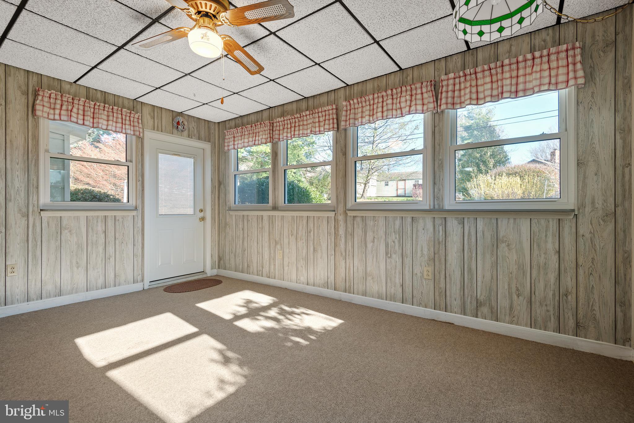 1035 Devonshire Road Lancaster, PA 17601 - Photo 5 of 38 Gallery Image 5