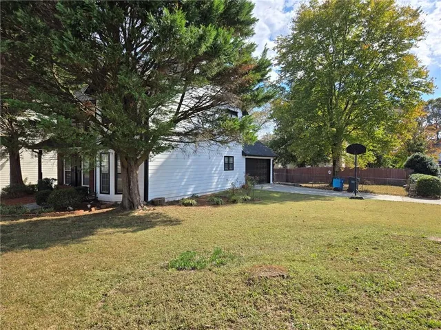 $2,200 | 3243 Oak Vista Way Southwest, Lawrenceville, GA 30044