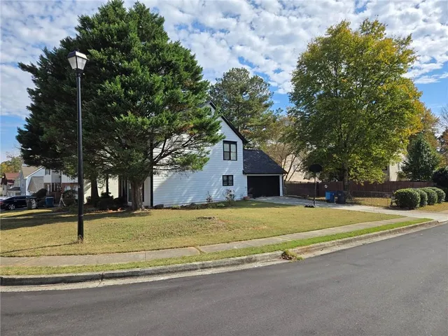 $2,200 | 3243 Oak Vista Way Southwest, Lawrenceville, GA 30044