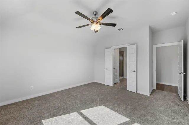 $2,400 | 413 Rose Avenue, Cleburne, TX 76033