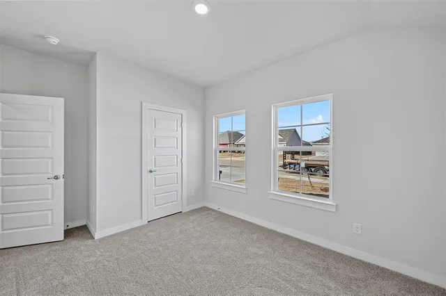 $2,400 | 413 Rose Avenue, Cleburne, TX 76033