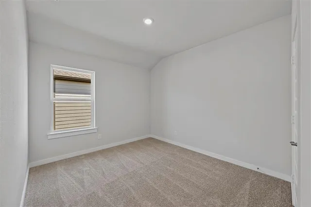 $2,400 | 413 Rose Avenue, Cleburne, TX 76033