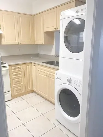 $109,000 | 2050 Oleander Boulevard, Unit 1105, Fort Pierce, FL 34950