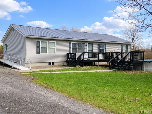 $349,900 | 8983 Center Street, Colden, NY 14080