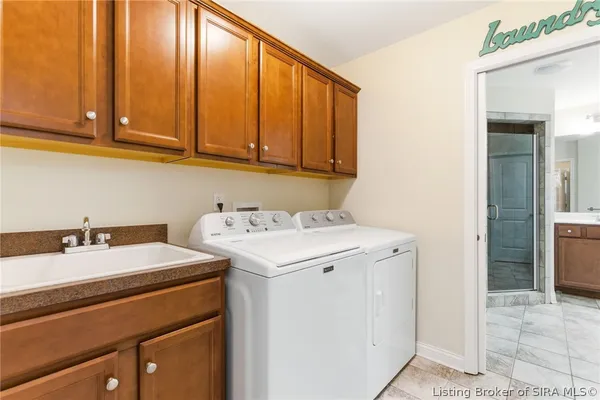 $415,000 | 2685 Crescent Hill Drive Northeast, Corydon, IN 47112