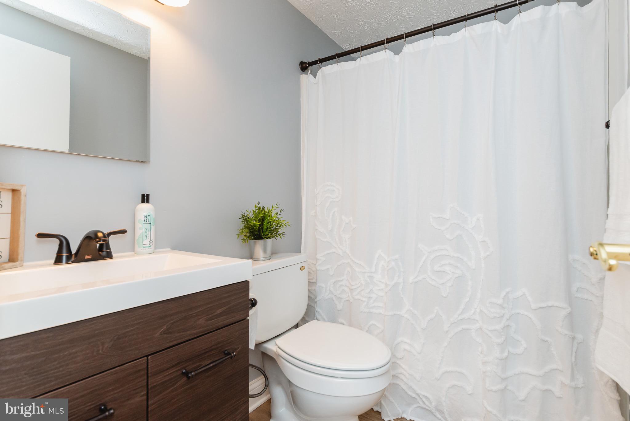 4010 Rustico Road Baltimore, MD 21220 - Photo 16 of 30 Renovated Full Bath