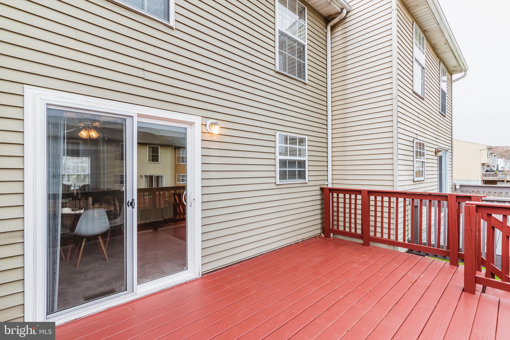 4010 Rustico Road Baltimore, MD 21220 - Photo 21 of 30 Deck off kitchen/dining