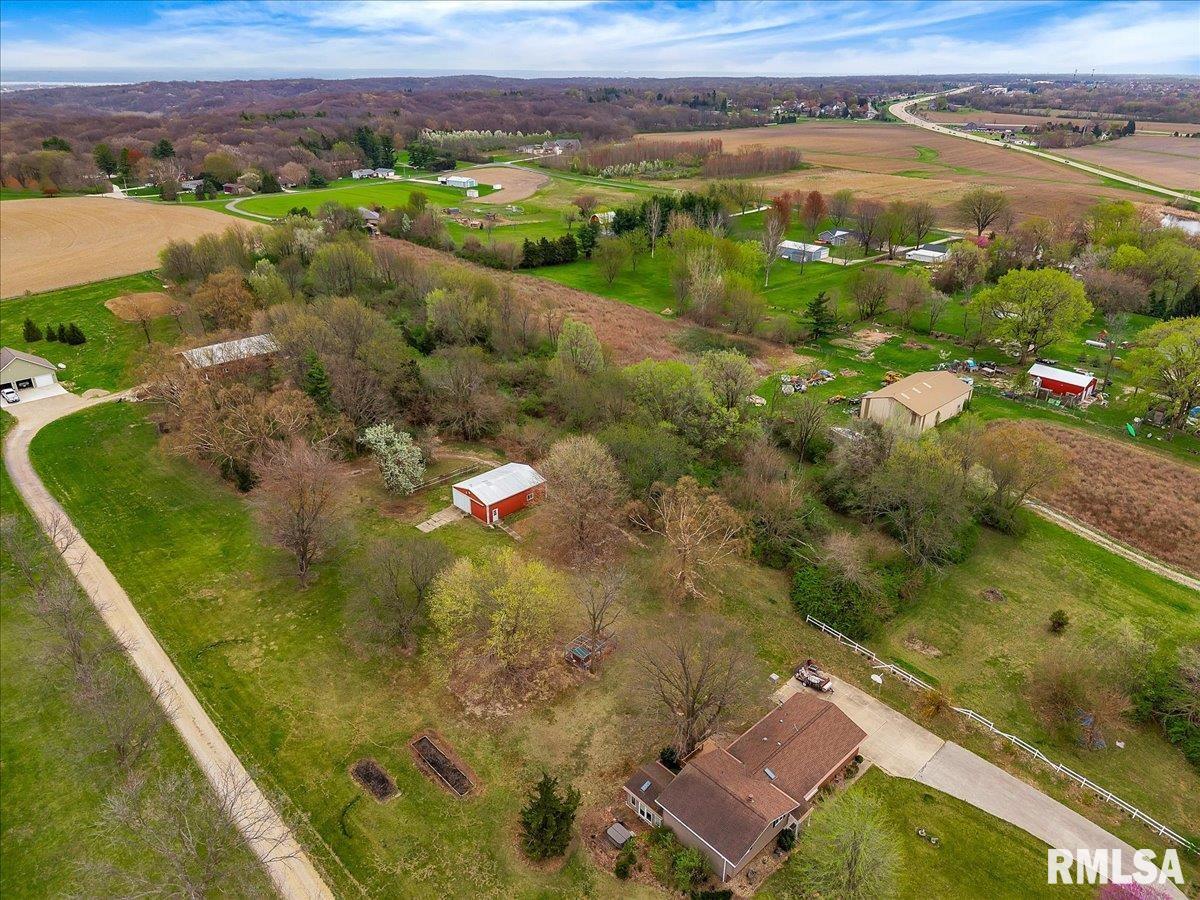 13422 Highway 40 Dunlap, IL 61525 - Photo 14 of 33