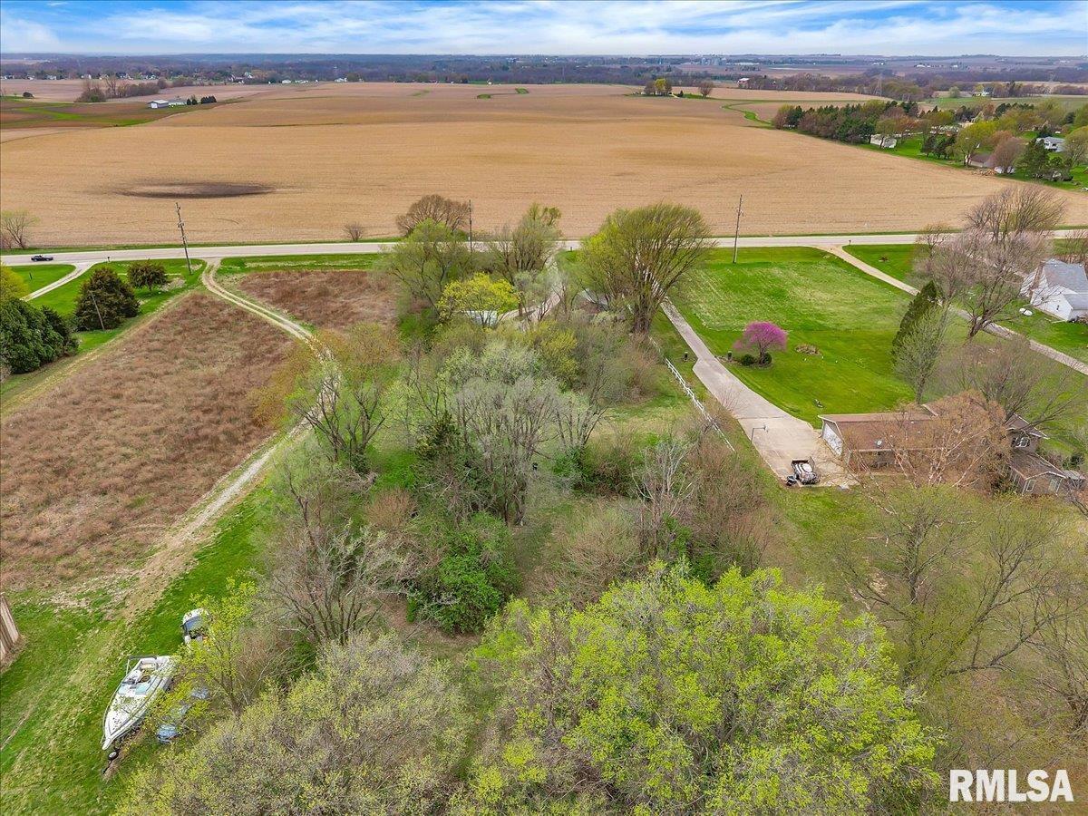 13422 Highway 40 Dunlap, IL 61525 - Photo 2 of 33