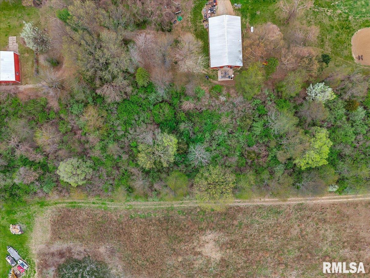 13422 Highway 40 Dunlap, IL 61525 - Photo 21 of 33