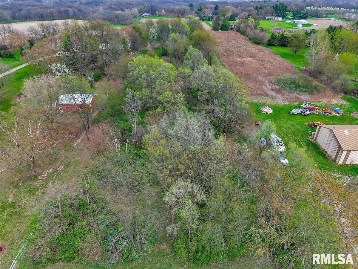 13422 Highway 40 Dunlap, IL 61525 - Photo 29 of 33