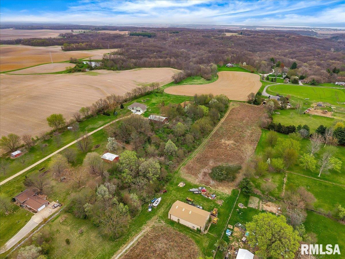 13422 Highway 40 Dunlap, IL 61525 - Photo 4 of 33