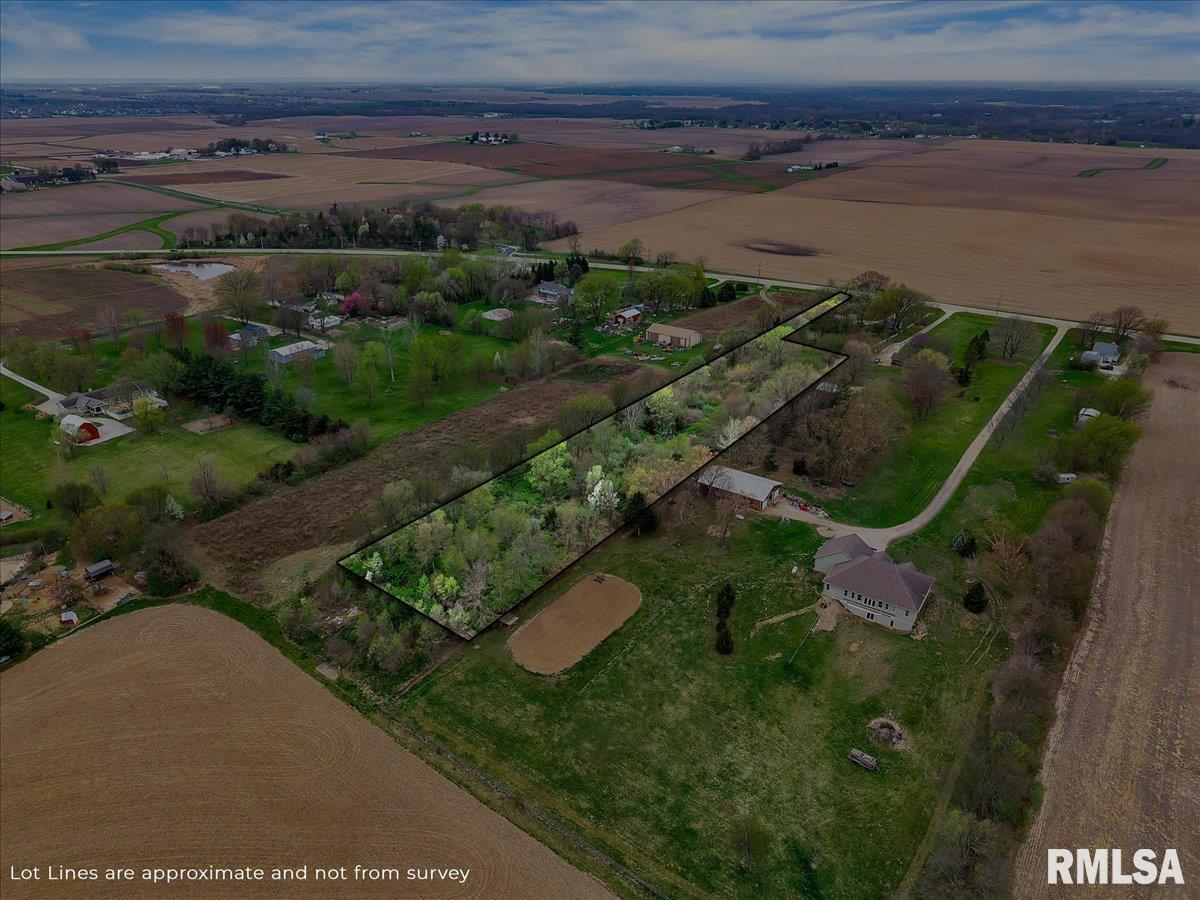 13422 Highway 40 Dunlap, IL 61525 - Photo 10 of 33