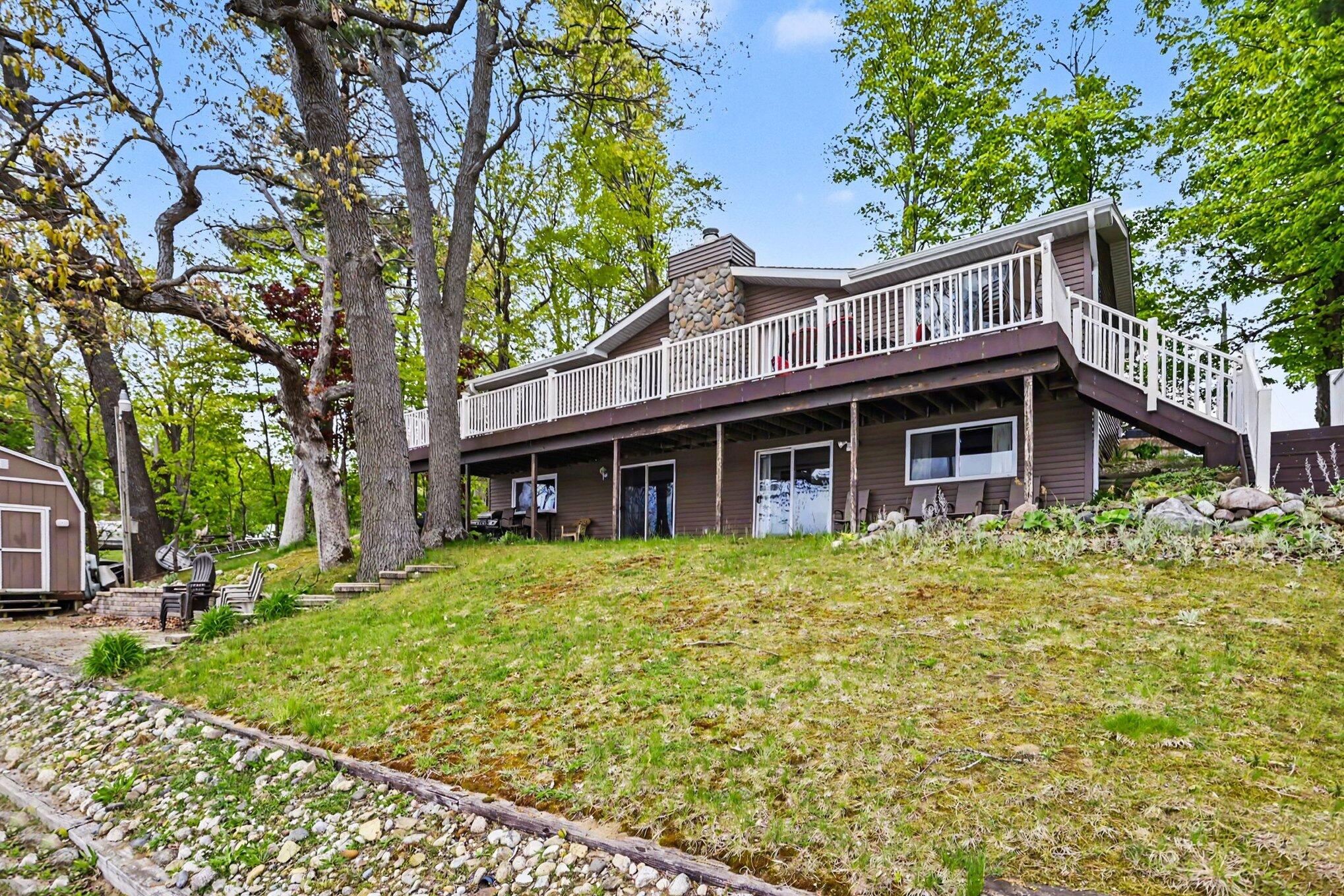 86500 60th Street Decatur, MI 49045 - Photo 5 of 36 003_file_9651