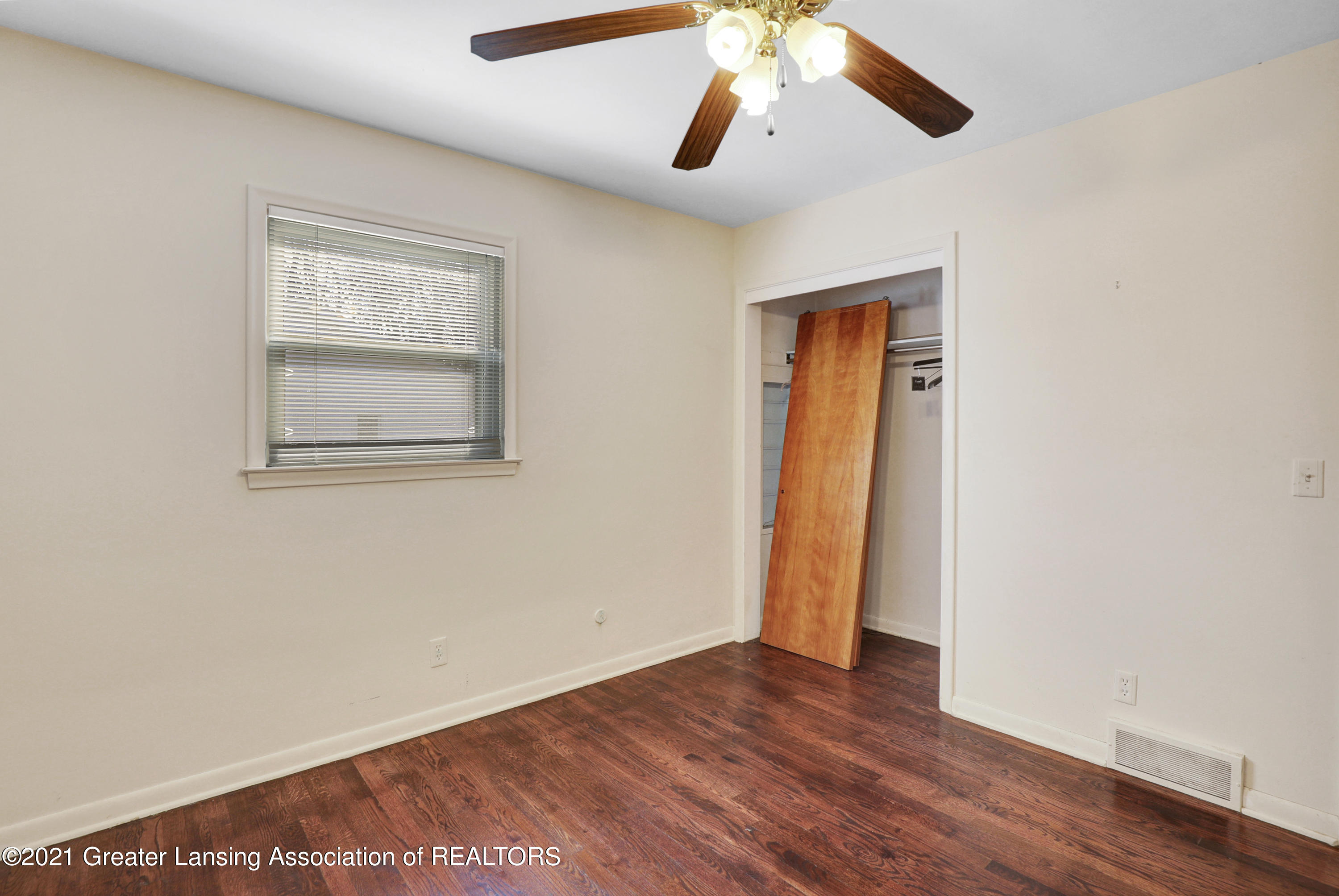 4550 Meridian Road Williamston, MI 48895 - Photo 13 of 23 9I3A1003