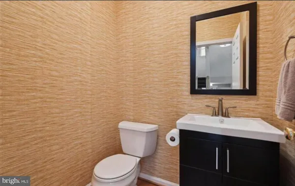 $639,900 | 327 Cross Green Street, Unit 327B, Gaithersburg, MD 20878