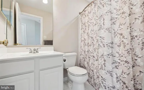 $639,900 | 327 Cross Green Street, Unit 327B, Gaithersburg, MD 20878