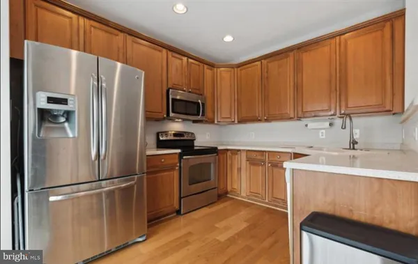 $639,900 | 327 Cross Green Street, Unit 327B, Gaithersburg, MD 20878