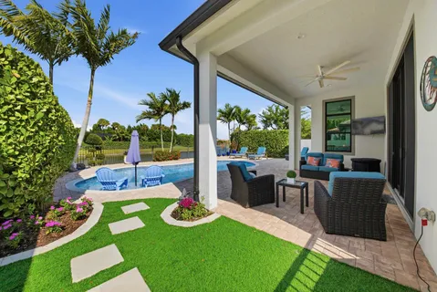 $1,350,000 | 8644 Grand Prix Lane, Boynton Beach, FL 33472