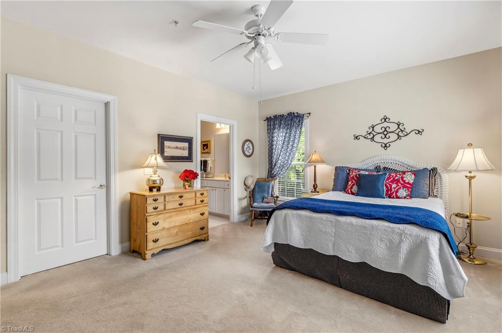 524 College Road, Unit 207 Greensboro, NC 27410 - Photo 14 of 31 Primary Bedroom