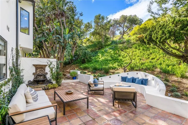 $4,750,000 | 24743 Vantage Point Terrace, Malibu, CA 90265